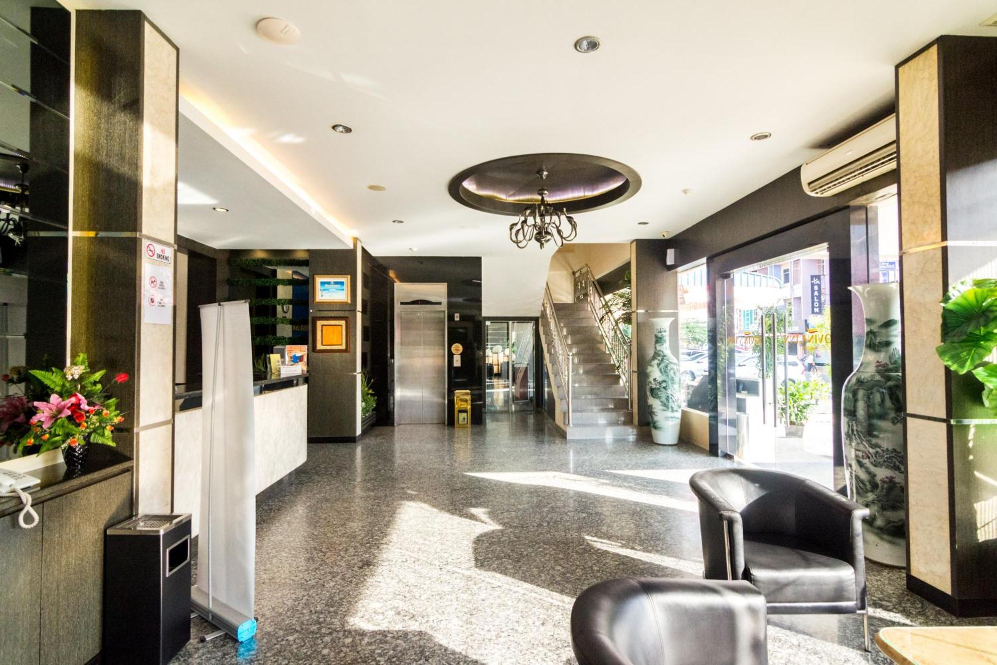 Lovina Inn - Nagoya Batam エクステリア 写真