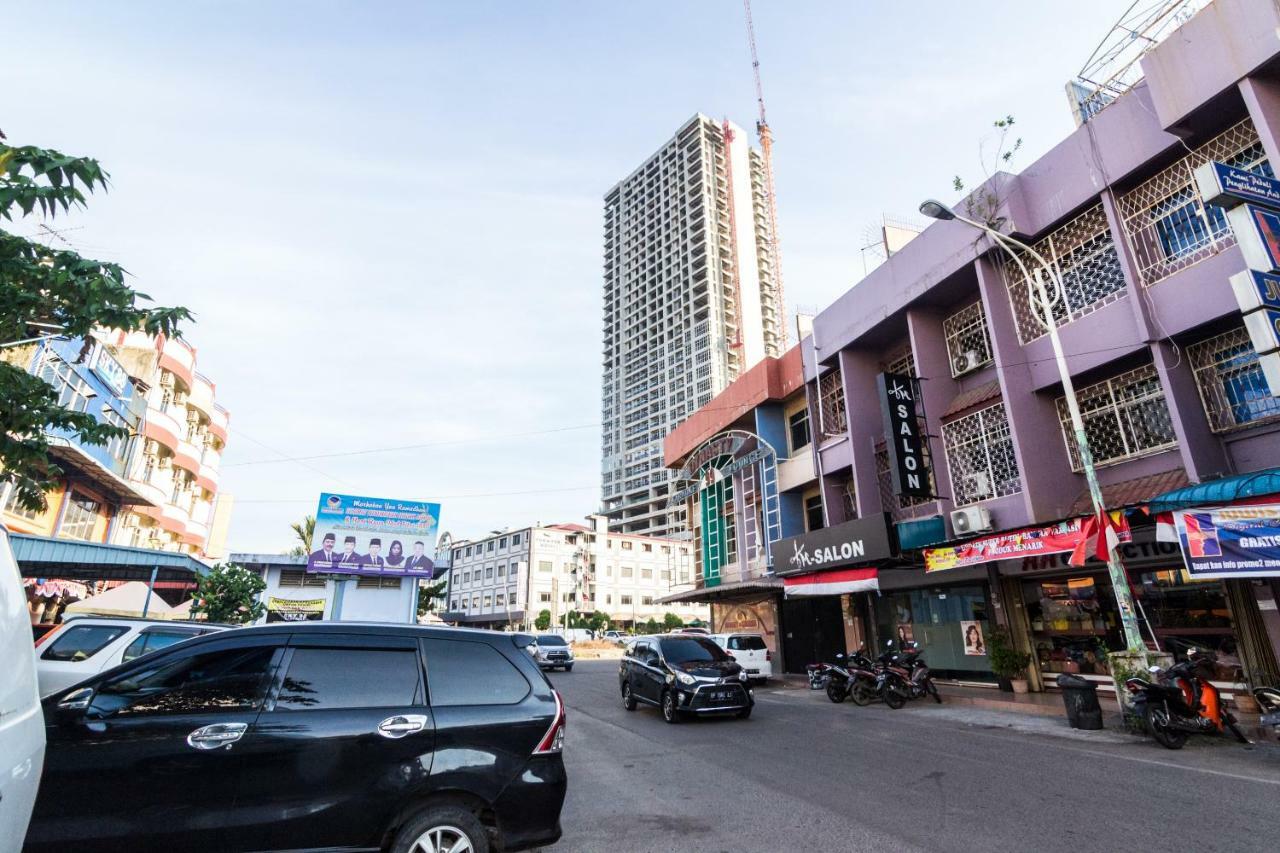 Lovina Inn - Nagoya Batam エクステリア 写真